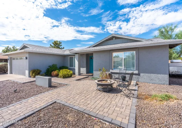 Photo 2 of Single family home for sale at 2418 W Calavar Rd, Phoenix, AZ 85023 | MLS# 7078873 | Listing updated on 2026-09-14