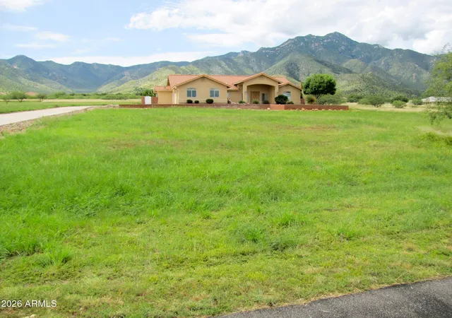 Photo 3 of Single family home for sale at 9292 S Lippizan Pl, Hereford, AZ 85615 | MLS# 7077877 | Listing updated on 2026-09-11