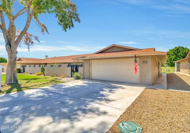 Photo 2 of Townhouse for sale at 18414 N 104th Avenue, Sun City, AZ 85373 | MLS# 7078989 | Listing updated on 2026-09-12