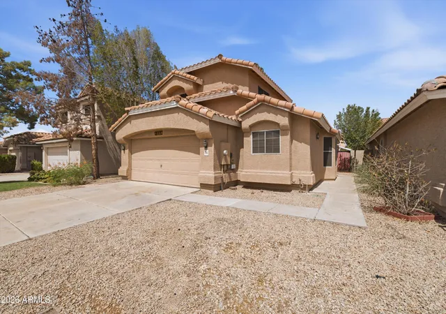 Single family home for sale at 7942 W Paradise Dr, Peoria, AZ 85345 | MLS# 7078847