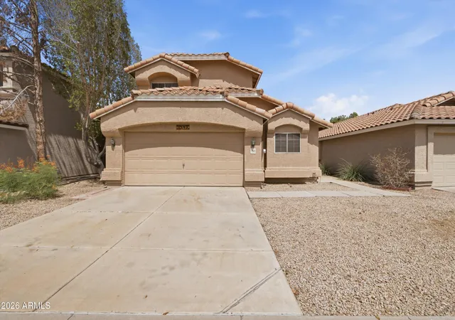 Photo 2 of Single family home for sale at 7942 W Paradise Dr, Peoria, AZ 85345 | MLS# 7078847 | Listing updated on 2026-09-17