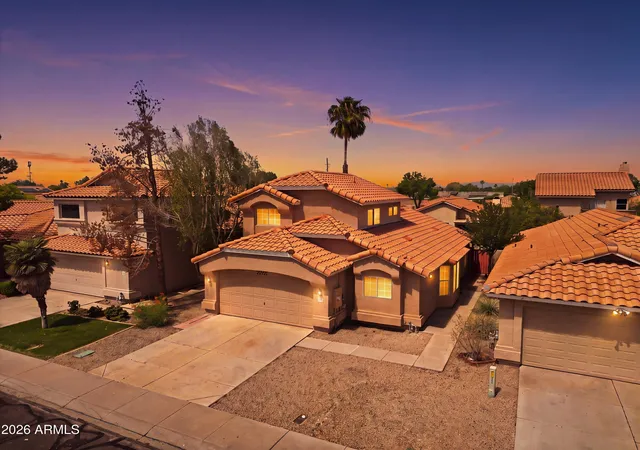 Photo 1 of Single family home for sale at 7942 W Paradise Dr, Peoria, AZ 85345 | MLS# 7078847 | Listing updated on 2026-10-11