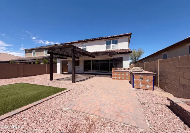 Photo 1 of Single family home for sale at 841 E Gary Ln, Phoenix, AZ 85042 | MLS# 7077833 | Listing updated on 2026-09-17