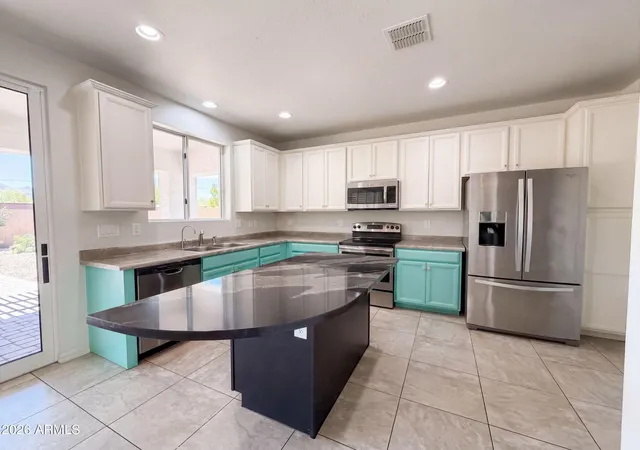 Photo 2 of Single family home for sale at 841 E Gary Ln, Phoenix, AZ 85042 | MLS# 7077833 | Listing updated on 2026-09-17
