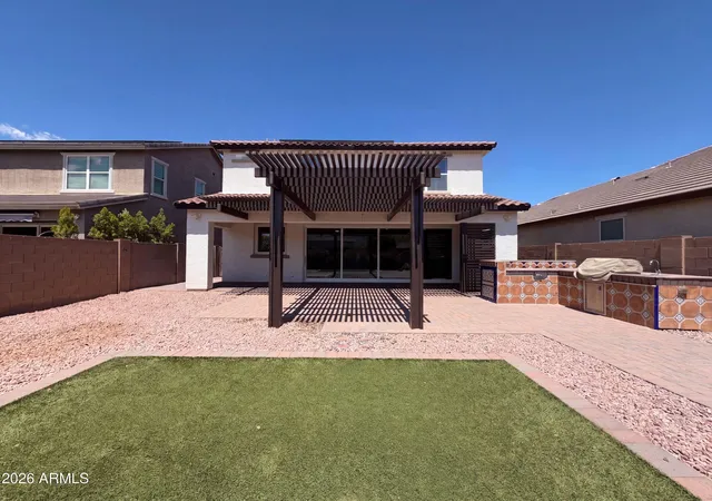 Photo 4 of Single family home for sale at 841 E Gary Ln, Phoenix, AZ 85042 | MLS# 7077833 | Listing updated on 2026-09-17