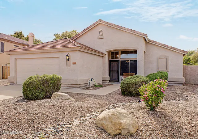Photo 3 of Sale Pending at 7457 W Tonopah Dr, Glendale, AZ 85308 | MLS# 7078027 | Listing updated on 2026-09-24