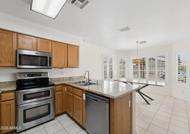 Photo 3 of Single family home for sale at 11058 W Sierra Pinta Dr, Peoria, AZ 85373 | MLS# 7077969 | Listing updated on 2026-09-20