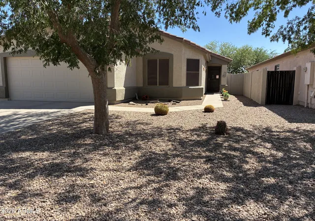 Photo 2 of Single family home for sale at 1129 E Elm Rd, San Tan Valley, AZ 85140 | MLS# 7077941 | Listing updated on 2026-09-11