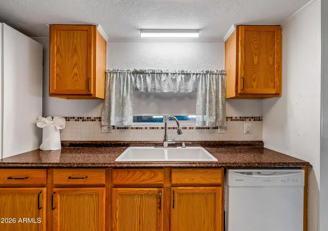 Photo 3 of Sale Pending at 6534 W Sunnyslope Ln, Glendale, AZ 85302 | MLS# 7078095 | Listing updated on 2026-09-15