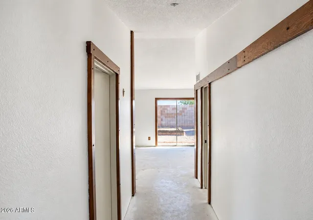 Photo 4 of Single family home for sale at 5233 W Mountain View Rd, Glendale, AZ 85302 | MLS# 7078111 | Listing updated on 2026-09-13