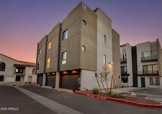 Photo 2 of Townhouse for sale at 4220 N 32nd Street #17, Phoenix, AZ 85018 | MLS# 7079293 | Listing updated on 2026-09-14