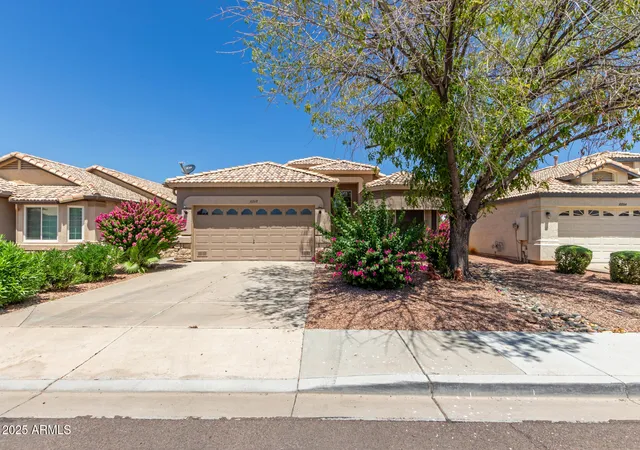 Photo 1 of Single family home for sale at 10268 W Potter Dr, Peoria, AZ 85382 | MLS# 7078103 | Listing updated on 2026-09-11