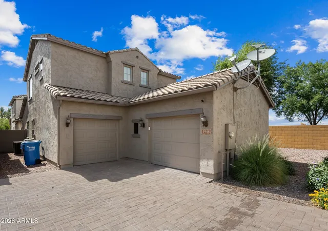 Single family home for sale at 1948 W Davis Rd, Phoenix, AZ 85023 | MLS# 7079068