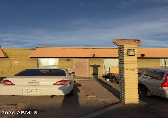 Townhouse for sale at 2333 W Glenrosa Ave #123, Phoenix, AZ 85015 | MLS# 7078231