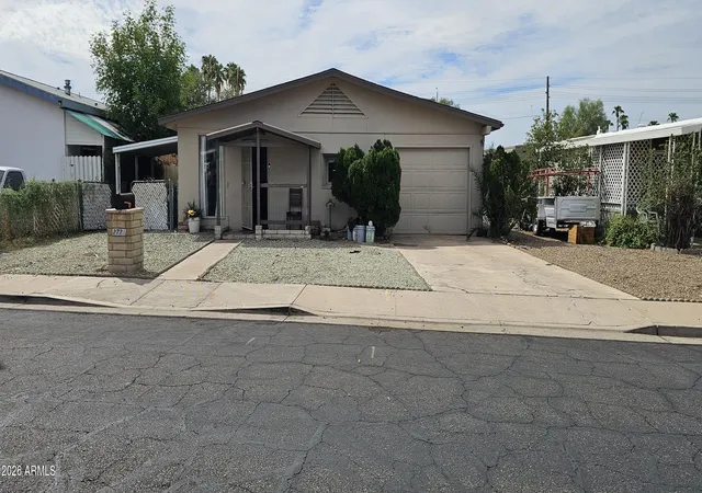 Photo 1 of Manufactured home for sale at 2725 E Bramble Ave, Mesa, AZ 85204 | MLS# 7078654 | Listing updated on 2026-09-14