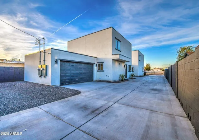 Photo 2 of Townhouse for sale at 1315 W Cocopah St, Phoenix, AZ 85007 | MLS# 7078551 | Listing updated on 2026-09-11