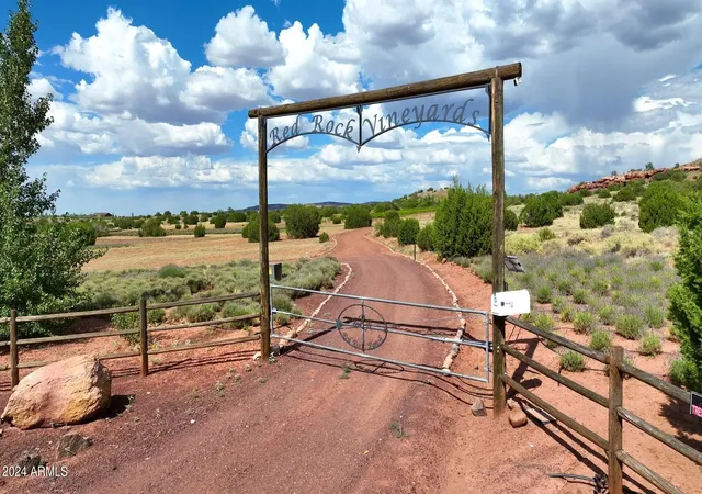 Single family home for sale at 14 Cr 5309, Concho, AZ 85924 | MLS# 7078309