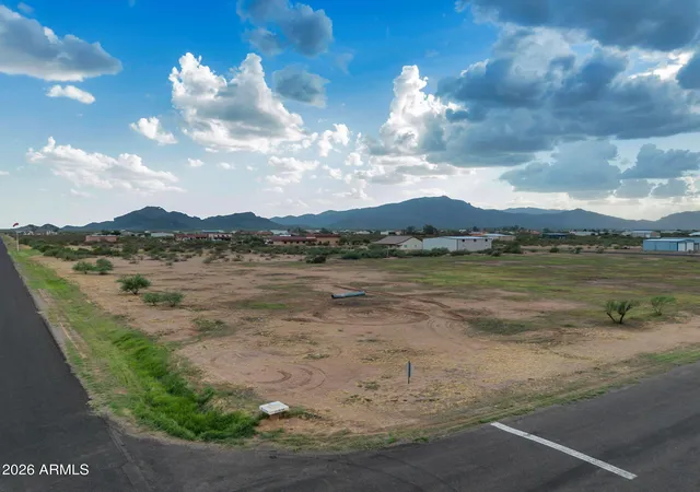 Photo 2 of Land for sale at 50509 W Iver Rd, Aguila, AZ 85320 | MLS# 7078691 | Listing updated on 2026-09-11