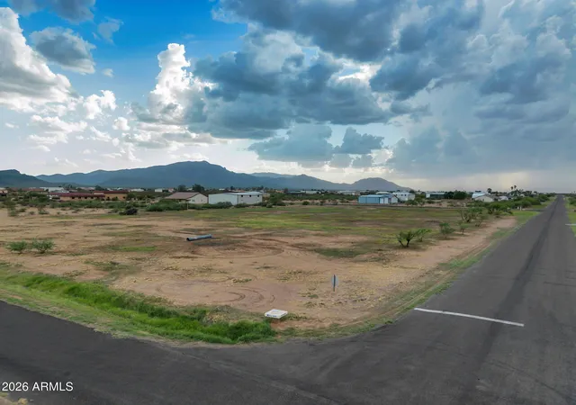 Photo 3 of Land for sale at 50509 W Iver Rd, Aguila, AZ 85320 | MLS# 7078691 | Listing updated on 2026-09-11