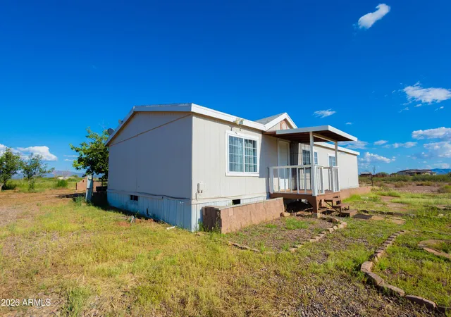 Photo 4 of Manufactured home for sale at 4585 N Valley Vista Ave, Douglas, AZ 85607 | MLS# 7078577 | Listing updated on 2026-09-11