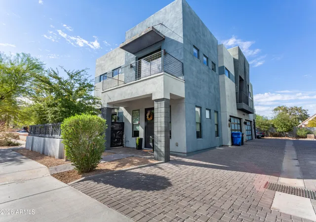 Photo 1 of Townhouse for sale at 340 E Osborn Rd #1, Phoenix, AZ 85012 | MLS# 7078569 | Listing updated on 2026-10-04