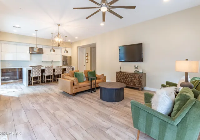 Photo 4 of Townhouse for sale at 340 E Osborn Rd #1, Phoenix, AZ 85012 | MLS# 7078569 | Listing updated on 2026-10-04