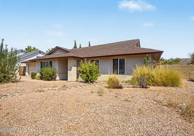 Single family home for sale at 1048 W Nido Ave, Mesa, AZ 85210 | MLS# 7078928