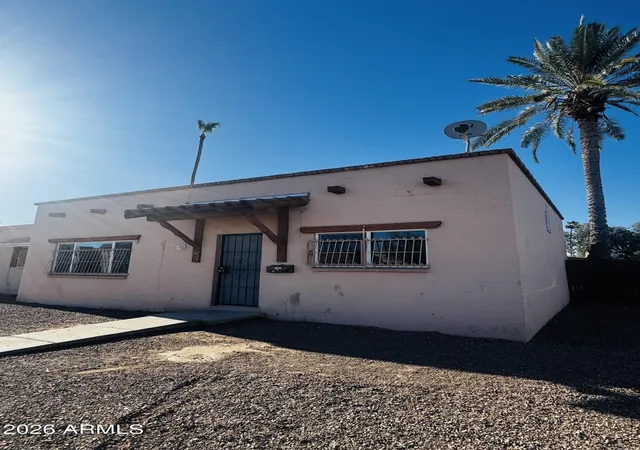Photo 2 of Townhouse for sale at 4625 W Thomas Rd #83, Phoenix, AZ 85031 | MLS# 7078503 | Listing updated on 2026-09-15