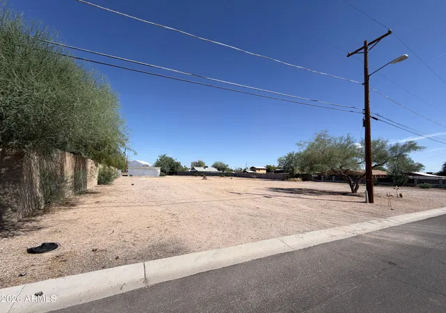 Photo 4 of Land for sale at 2125 W Apache Trl #4 & 6, Apache Junction, AZ 85120 | MLS# 7079022 | Listing updated on 2026-09-13