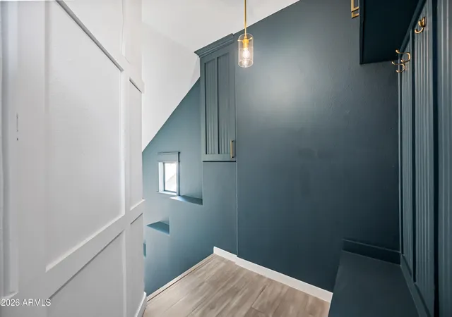 Listing Photo 4 - Condo for sale in building located at 4644 N 22Nd St, Phoenix, AZ 85016 - Unit #2152