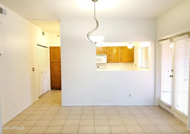 Photo 3 of Condo for sale at 154 W 5th Street #152, Tempe, AZ 85281 | MLS# 7079064 | Listing updated on 2026-09-14
