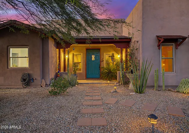 Photo 2 of Single family home for sale at 32006 N 44th Place, Cave Creek, AZ 85331 | MLS# 7078693 | Listing updated on 2026-09-12