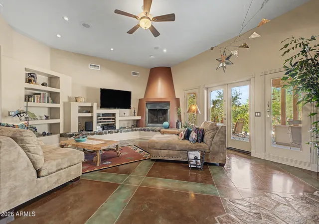 Photo 4 of Single family home for sale at 32006 N 44th Place, Cave Creek, AZ 85331 | MLS# 7078693 | Listing updated on 2026-09-12
