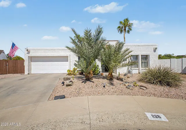 Photo 1 of Sale Pending at 1126 E Villa Maria Dr, Phoenix, AZ 85022 | MLS# 7078740 | Listing updated on 2026-09-13