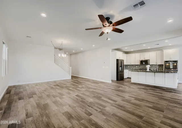 Photo 4 of Single family home for sale at 986 W Angel Dr, Chandler, AZ 85248 | MLS# 7079268 | Listing updated on 2026-09-12