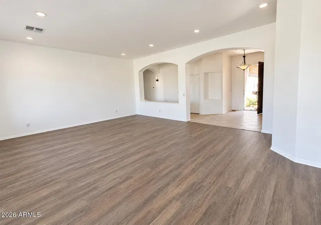 Photo 4 of Single family home for sale at 770 W Cherrywood Dr, Chandler, AZ 85248 | MLS# 7079399 | Listing updated on 2026-09-18