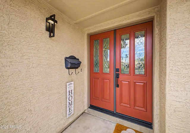 Photo 3 of Single family home for sale at 922 E Loyola Dr, Tempe, AZ 85282 | MLS# 7078849 | Listing updated on 2026-09-14