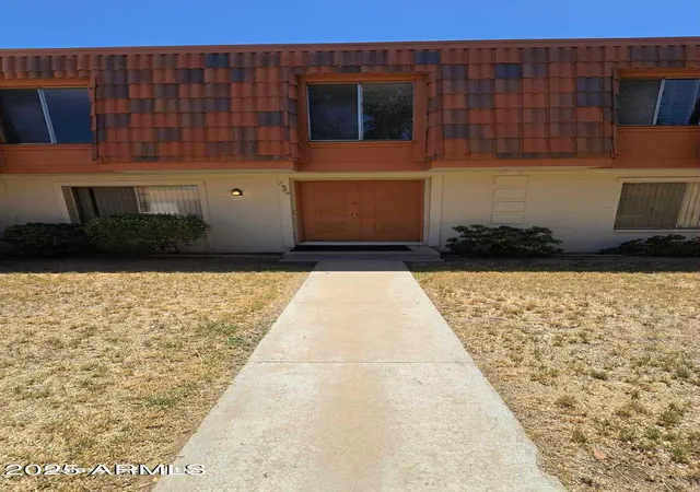 Photo 1 of Townhouse for sale at 7809 N 49th Avenue, Glendale, AZ 85301 | MLS# 7078796 | Listing updated on 2026-09-13