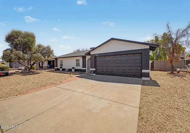 Photo 3 of Single family home for sale at 917 W Mission Dr, Chandler, AZ 85225 | MLS# 7079096 | Listing updated on 2026-09-13