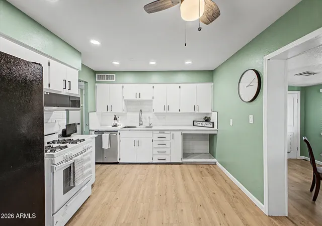Photo 2 of Single family home for sale at 2045 W Cholla St, Phoenix, AZ 85029 | MLS# 7079296 | Listing updated on 2026-09-17
