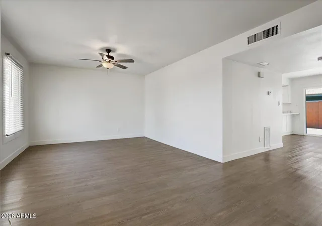 Photo 3 of Townhouse for sale at 8404 N 32nd Avenue, Phoenix, AZ 85051 | MLS# 7079441 | Listing updated on 2026-09-21