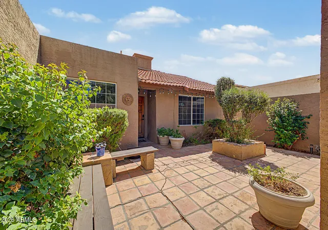 Photo 2 of Single family home for sale at 709 N Larkspur St, Gilbert, AZ 85234 | MLS# 7078880 | Listing updated on 2026-09-12