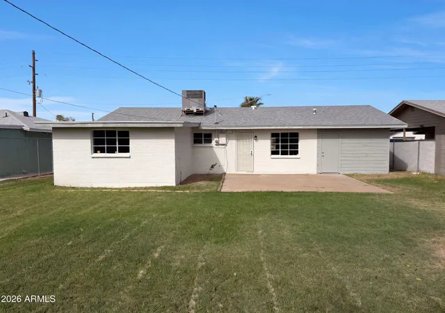 Photo 4 of Sale Pending at 2017 N 47th Street, Phoenix, AZ 85008 | MLS# 7078870 | Listing updated on 2026-09-17