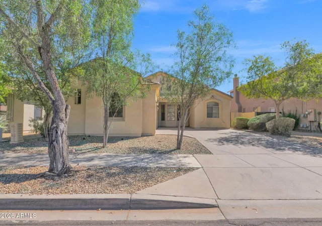 Photo 3 of Sale Pending at 2329 W Carter Rd, Phoenix, AZ 85041 | MLS# 7079235 | Listing updated on 2026-09-29