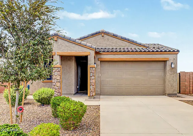 Photo 2 of Single family home for sale at 37646 N Bridlewood Ln, San Tan Valley, AZ 85140 | MLS# 7079111 | Listing updated on 2026-09-12