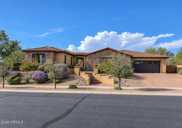 Single family home for sale at 1522 W Horsetail Trl, Phoenix, AZ 85085 | MLS# 7079167