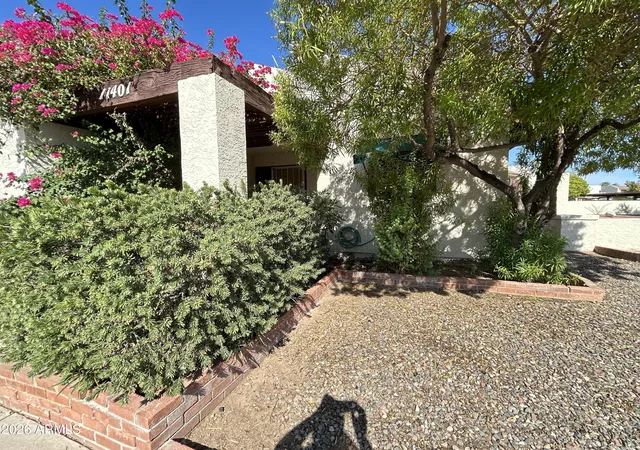 Photo 2 of Sale Pending at 11401 N 30th Avenue, Phoenix, AZ 85029 | MLS# 7079187 | Listing updated on 2026-09-19