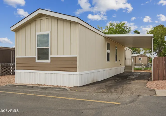 Photo 2 of Manufactured home for sale at 5601 W Missouri Ave #1, Glendale, AZ 85301 | MLS# 7079194 | Listing updated on 2026-09-12