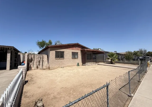 Photo 2 of Single family home for sale at 1802 W Darrel Rd, Phoenix, AZ 85041 | MLS# 7079347 | Listing updated on 2026-09-12