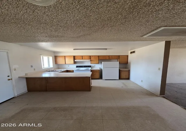 Photo 3 of Single family home for sale at 3321 W Grovers Ave, Phoenix, AZ 85053 | MLS# 7079350 | Listing updated on 2026-09-12
